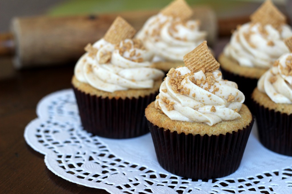 Golden Graham Cupcakes