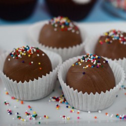 Confetti-Cake-Balls
