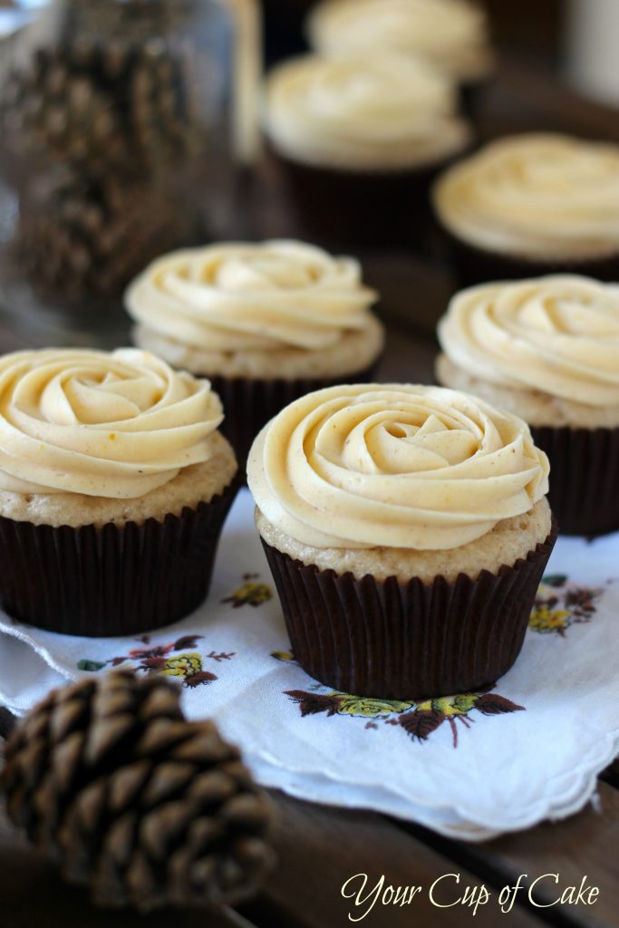 Pumpkin Cupcakes With Spice Cake Mix And Sour Cream Pumpkin Cupcakes With Spice Cake Mix And Sour Cream