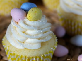 Lemon Mascarpone Cupcake