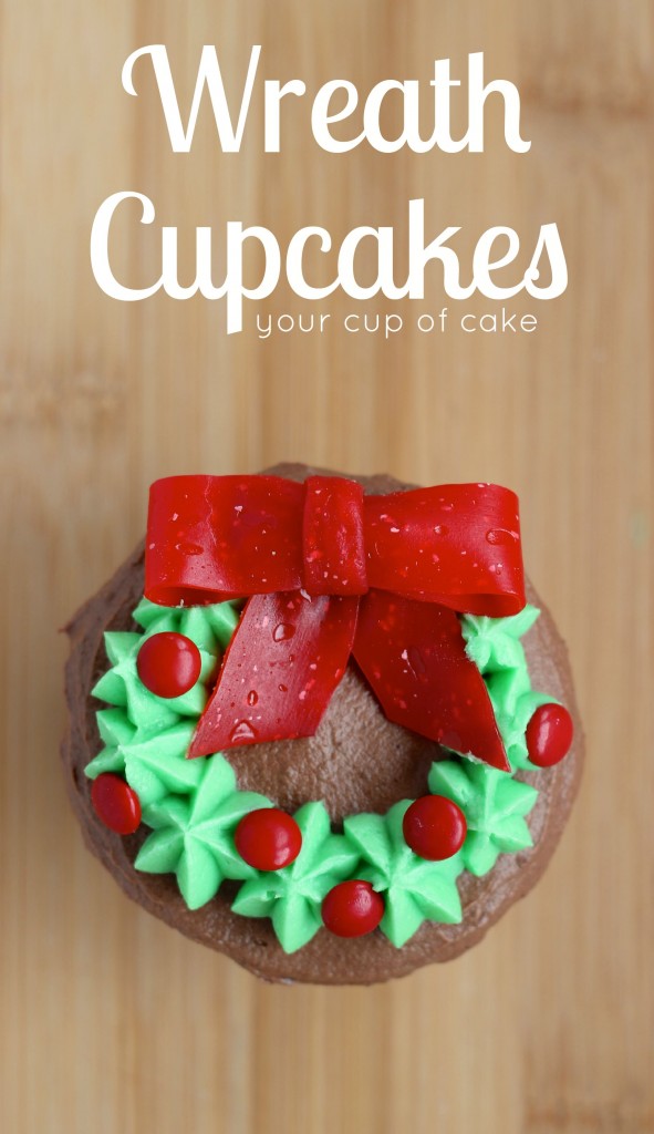 Wreath Cupcakes for Christmas