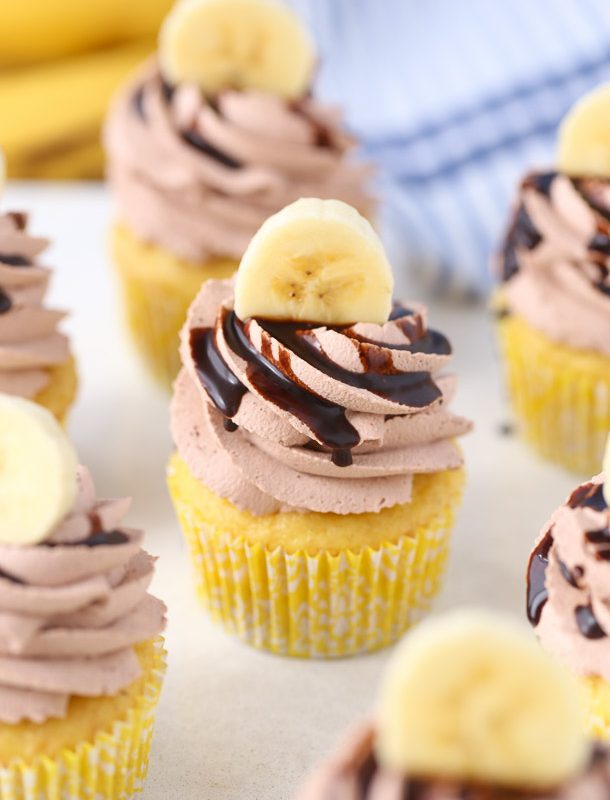Easy Banana Chocolate Whipped Cream Cupcakes