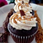 Butterfinger Milkshake Cupcakes