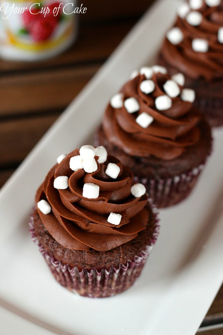 Raspberry Hot Chocolate Cupcakes