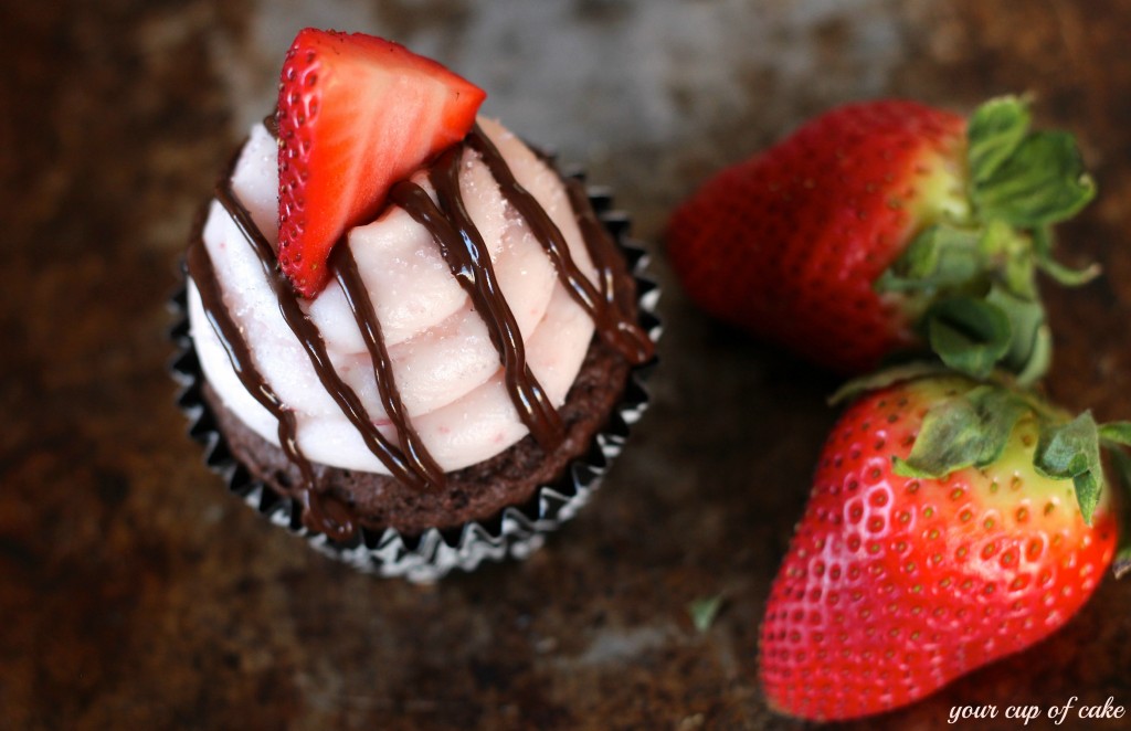 Chocolate Strawberry Cupcake