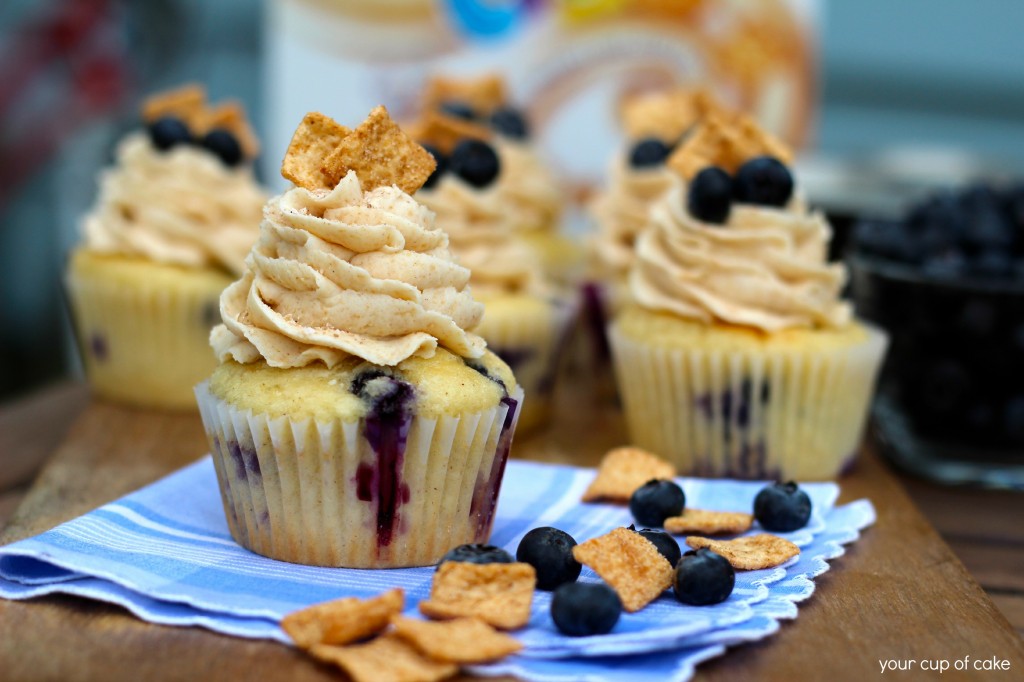 Blueberry Cinnamon Toast Crunch Cupcake