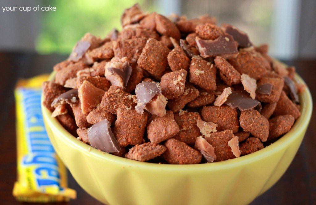 Butterfinger Puppy Chow