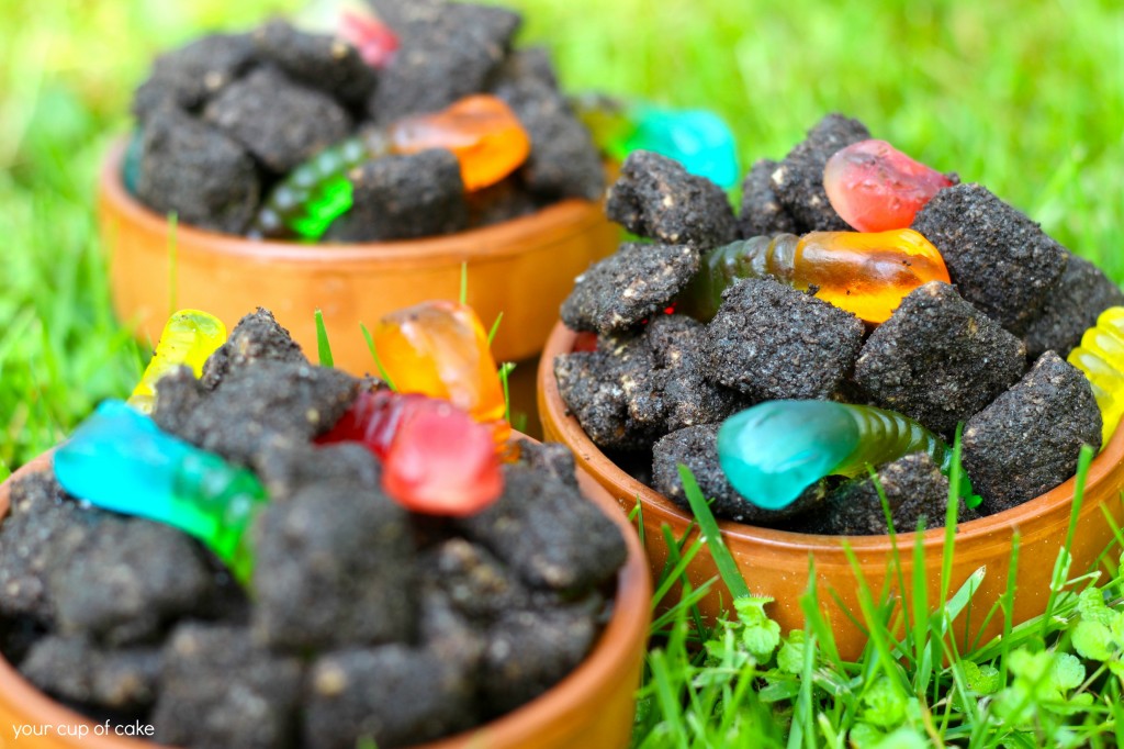 Dirt Puppy Chow recipe