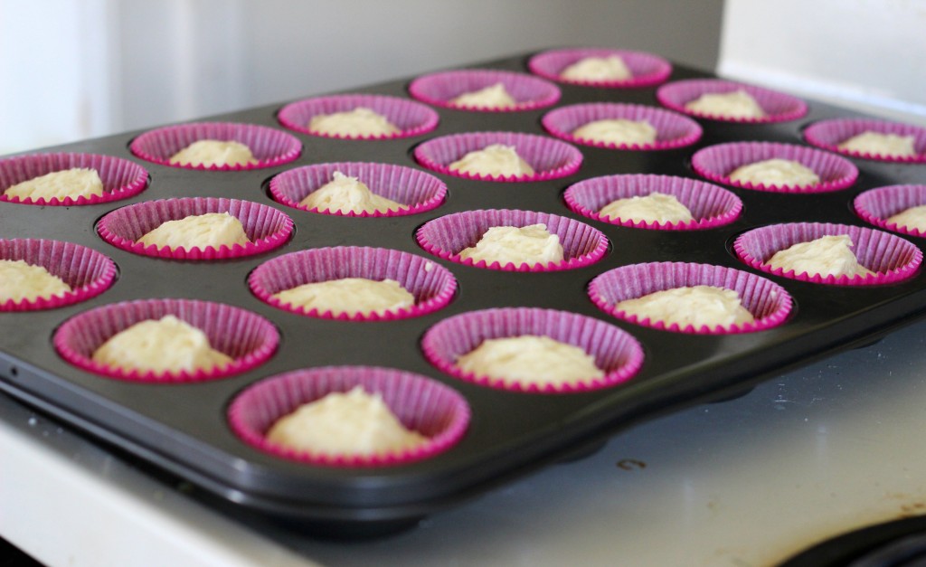 24 cupcake pan