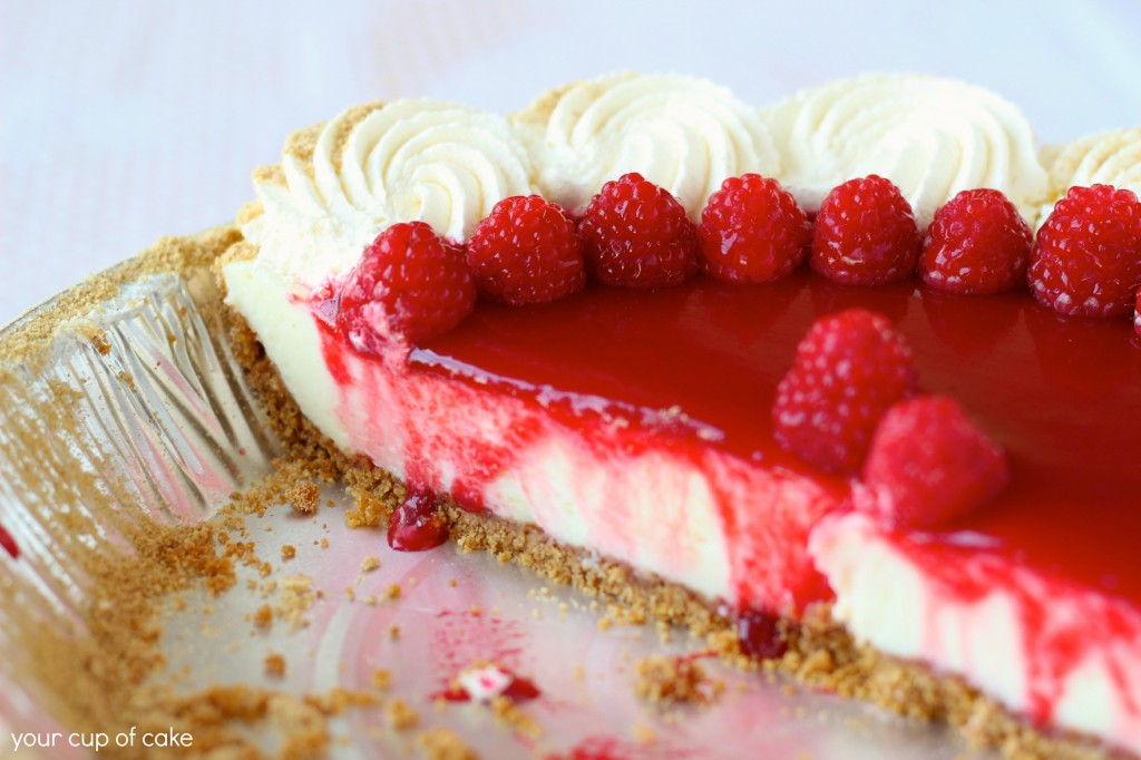 Beautiful Raspberry Key Lime Pie