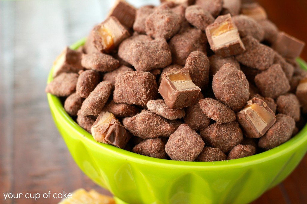 Chocolate Caramel Apple Puppy Chow