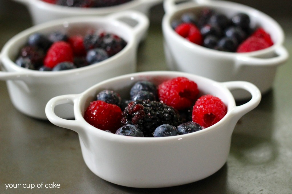 berry cobbler