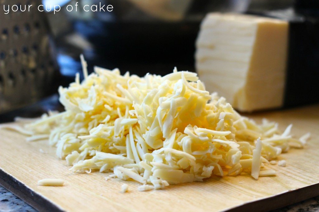 white cheddar mac n cheese