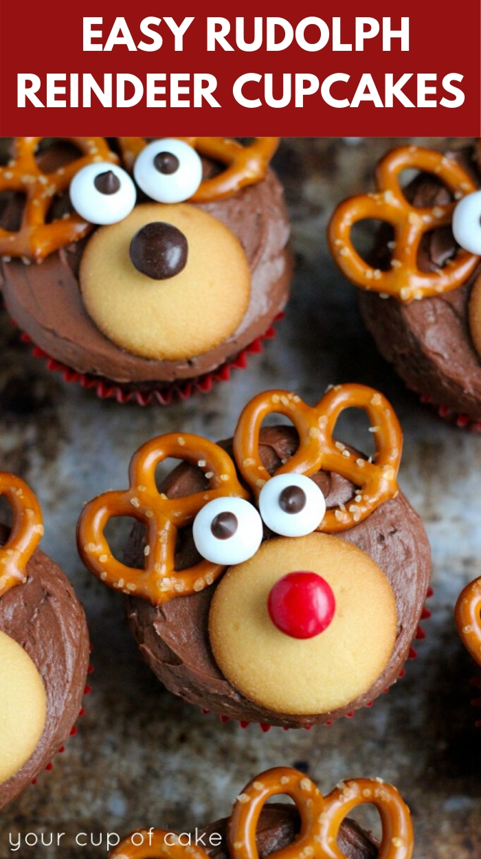 The BEST Christmas Cupcakes! Rudolph Reindeer Cupcakes are so easy to make! 