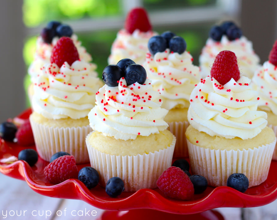 Lemon Whipped Cream 4th of July Cupcakes