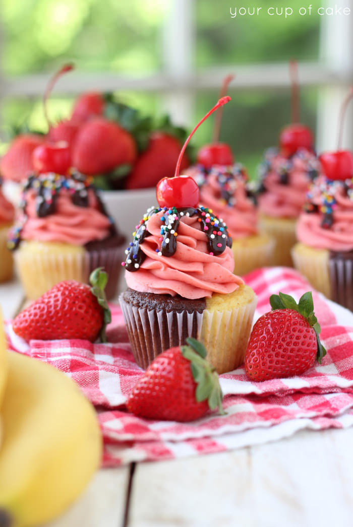 Beautiful Banana Split Cupcakes