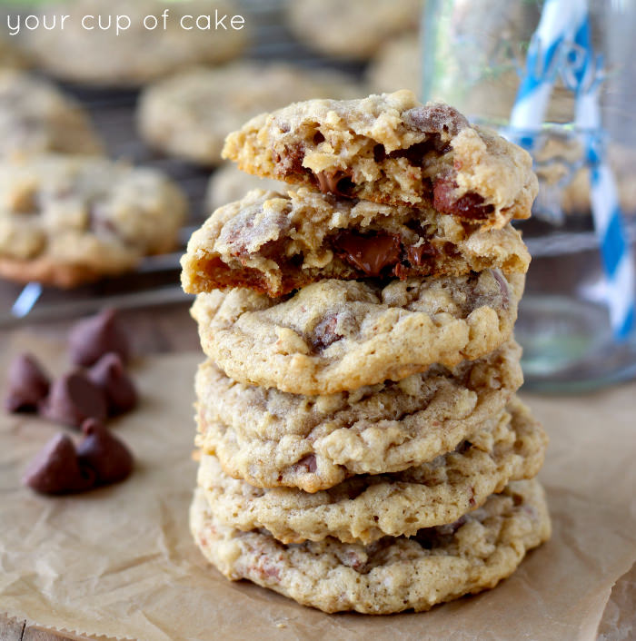 The Best Chocolate Chip Oatmeal Cookies