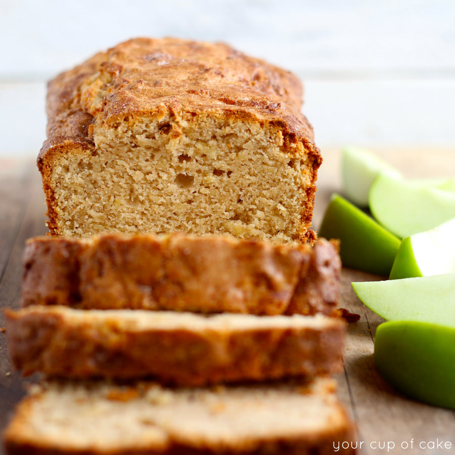 Apple Snickerdoodle Quick Bread