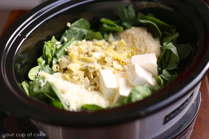 Slow Cooker Spinach Artichoke Dip