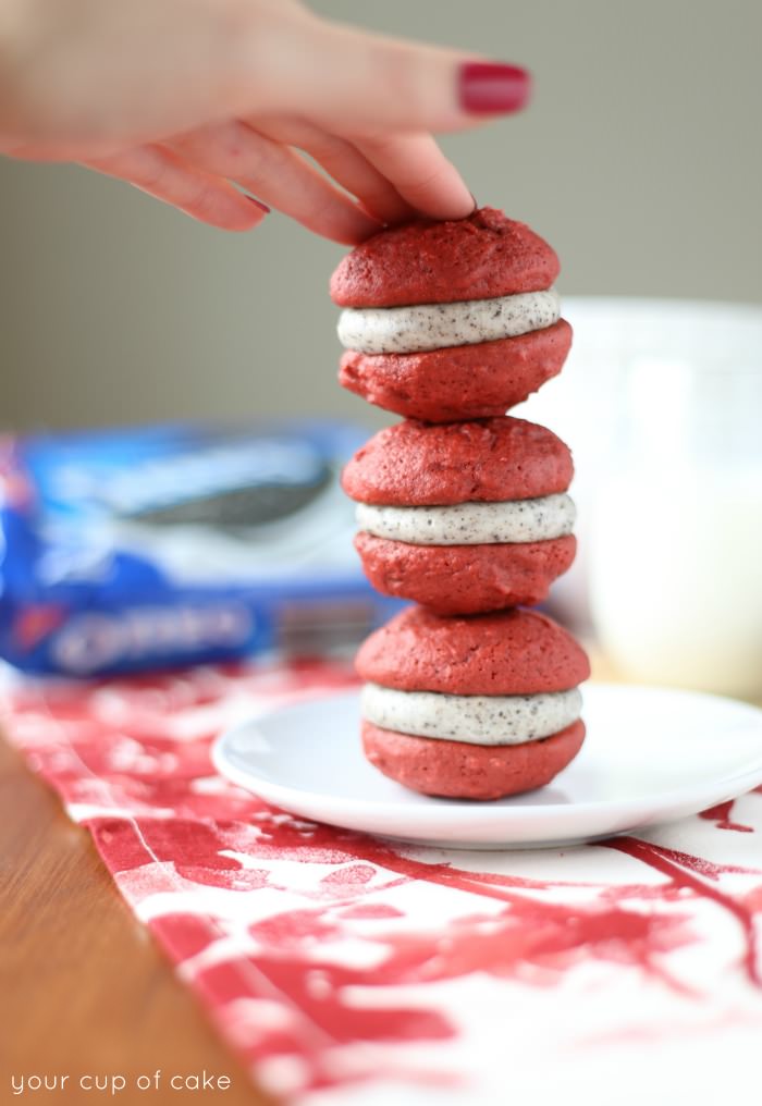 Beautiful Red Velvet Whoopie Pies