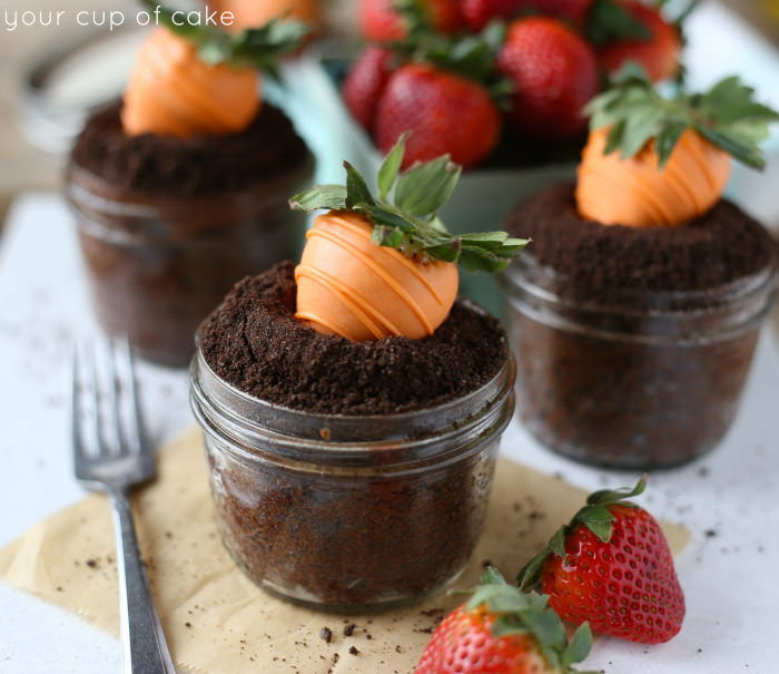 Garden Carrot Cupcakes make with strawberries and Oreos! Perfect for Spring and Easter!