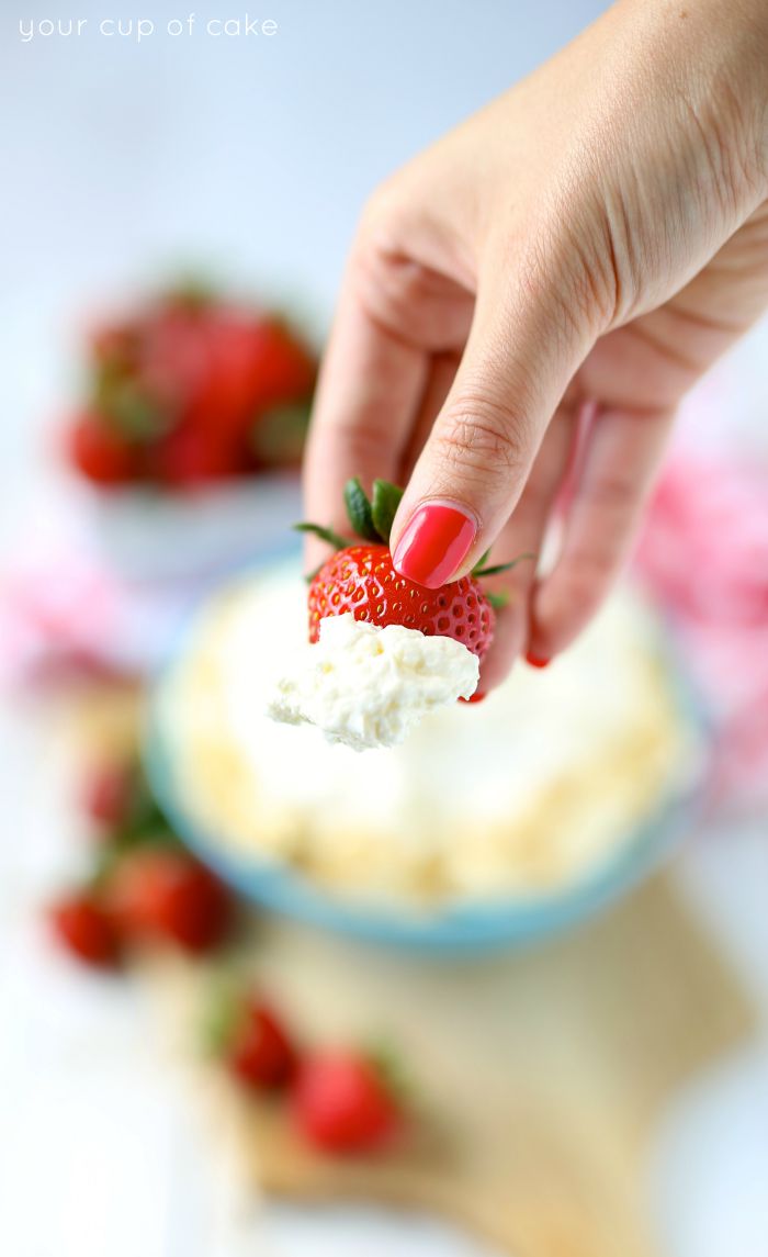 2 Ingredient Cheesecake Fruit Dip, it's so easy to make and tasty! Yum!
