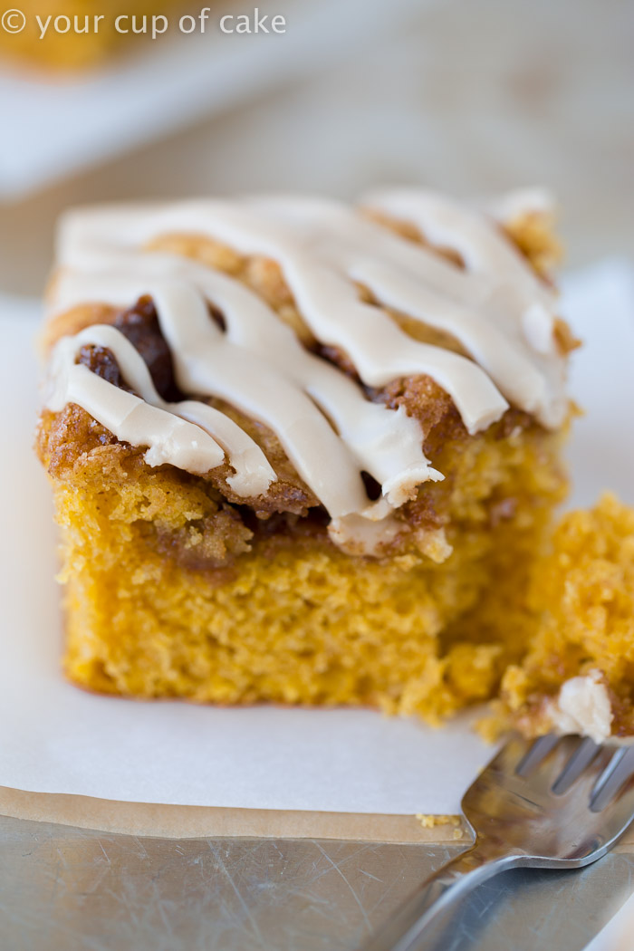 Pumpkin Cinnamon Roll Cake