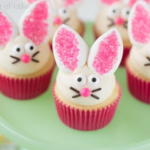 Easy Bunny Cupcakes with marshmallow ears