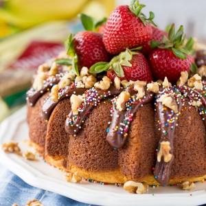 Banana Split Bundt Cake for all your summer parties! This recipe is incredible!