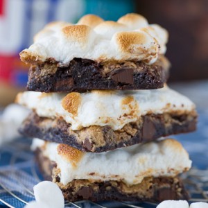 Peanut Butter S'more Brownies, this recipe is awesome! And SO easy!