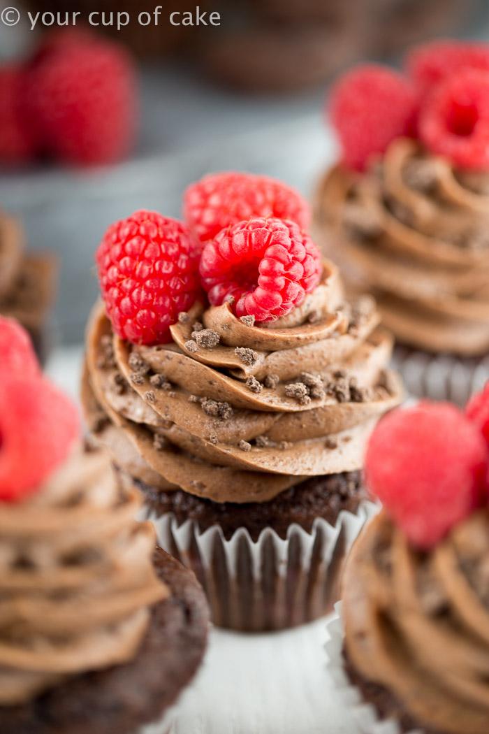 Raspberry Thin Mint Cupcakes, the dreamiest flavor combo you never knew you needed! 