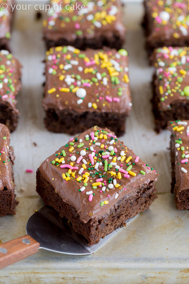 Healthy (er) brownies! 4 Ingredient Zucchini Brownies