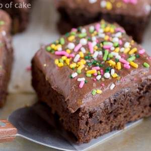 These are SO GOOD 4 Ingredient Zucchini Brownies