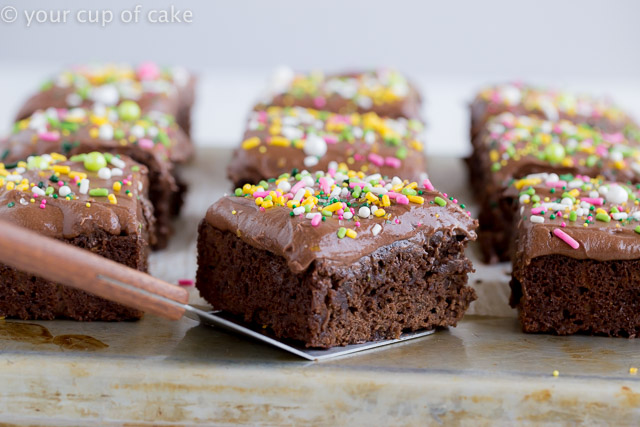 AMAZING 4 Ingredient Zucchini Brownies