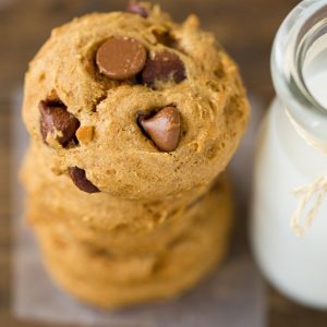 THE BEST Bakery Style Pumpkin Chocolate Chip Cookies