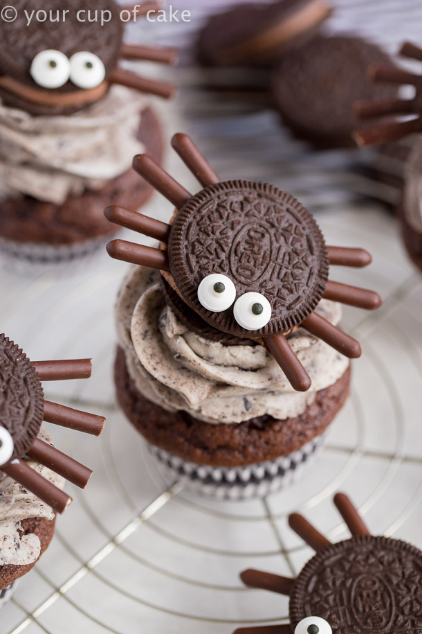 Halloween Oreo Spider Cupcakes -Easy Spooky Spiders - Your 