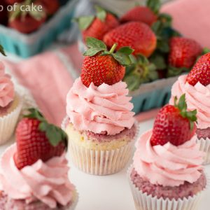 Cake Mix Strawberries and Cream Cupcakes