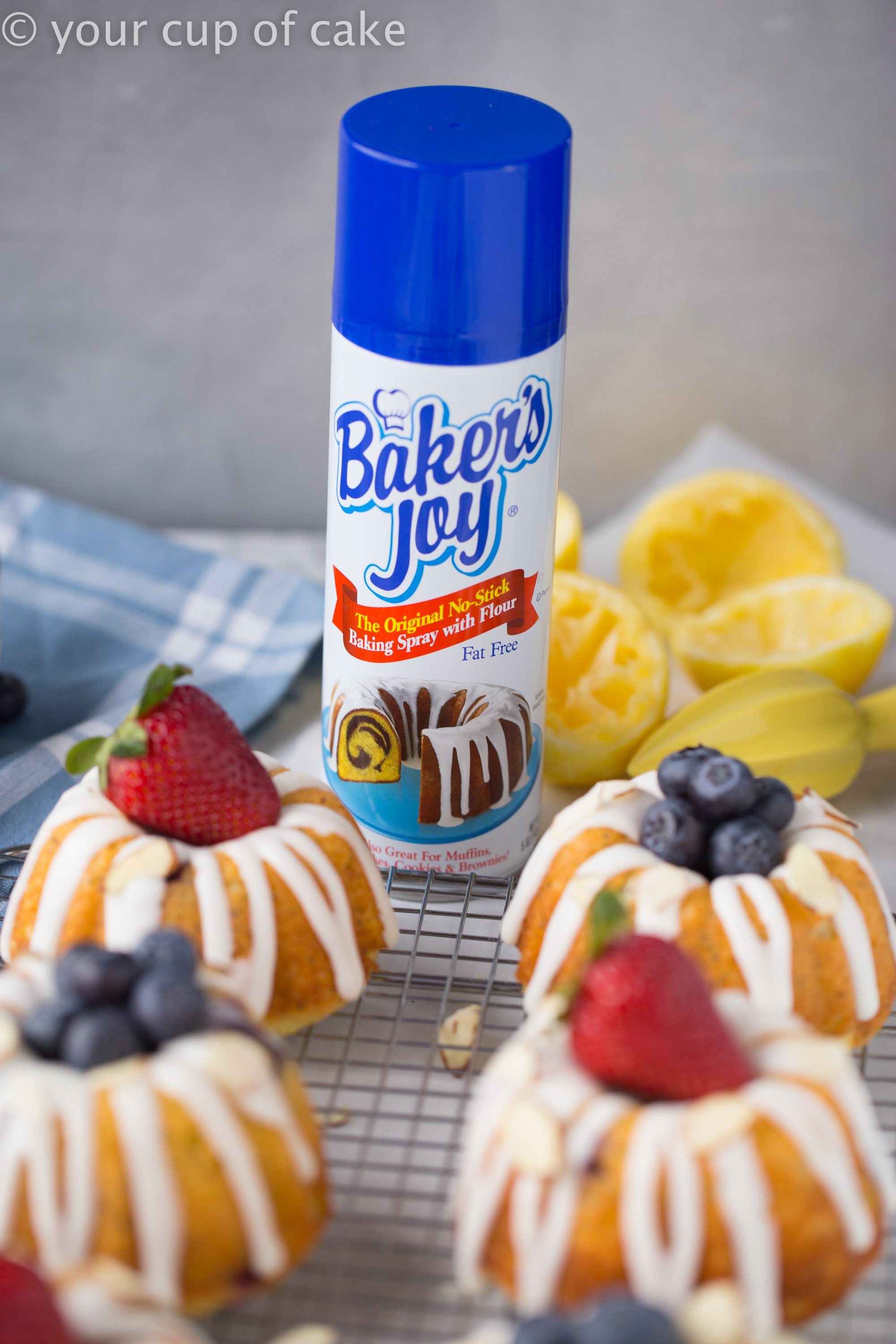 How to keep your bundt cakes from sticking! The best spray!