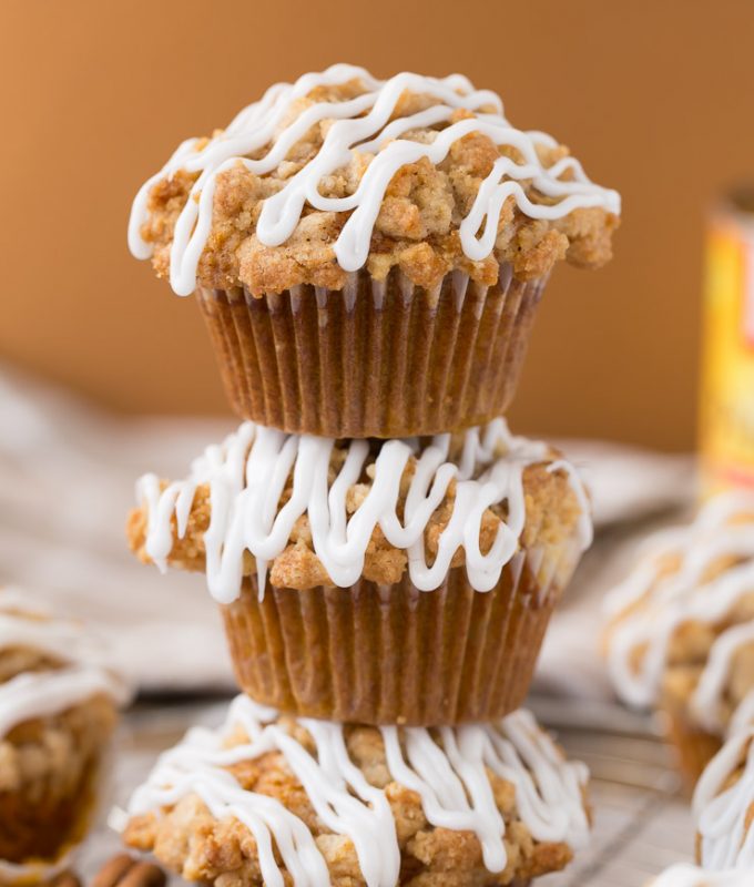 The Best Pumpkin Muffins Ever! These are better than bakery muffins, I'm obsessed with this recipe!