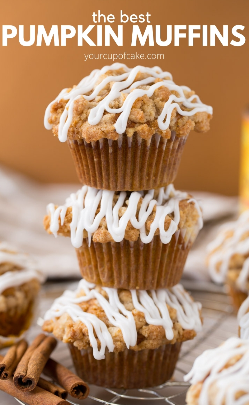 The best pumpkin muffins with iced crumb topping for fall