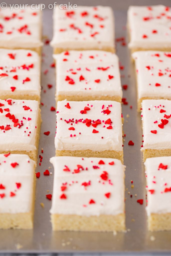 Cute Valentine dessert! THE BEST Sugar Cookie Bars