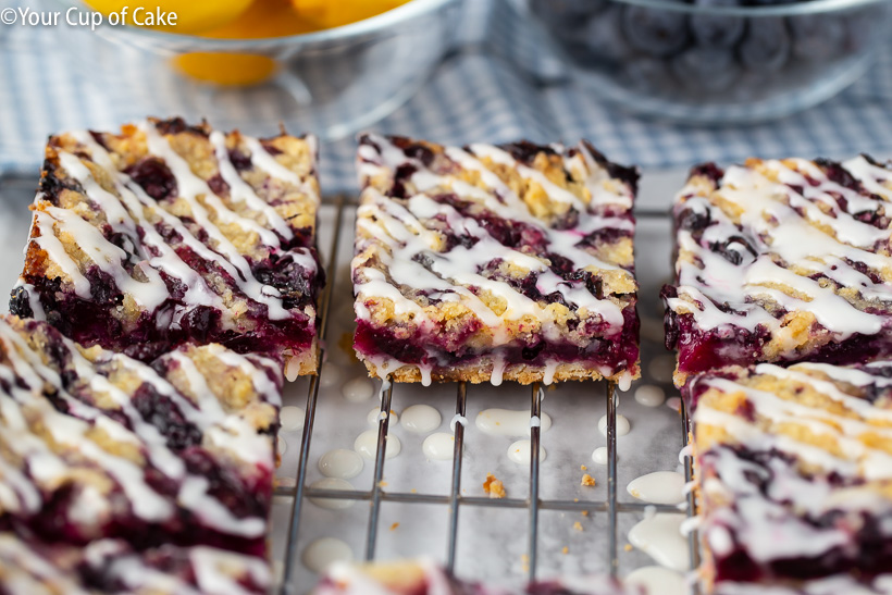 Delicious Blueberry Cobbler Bars