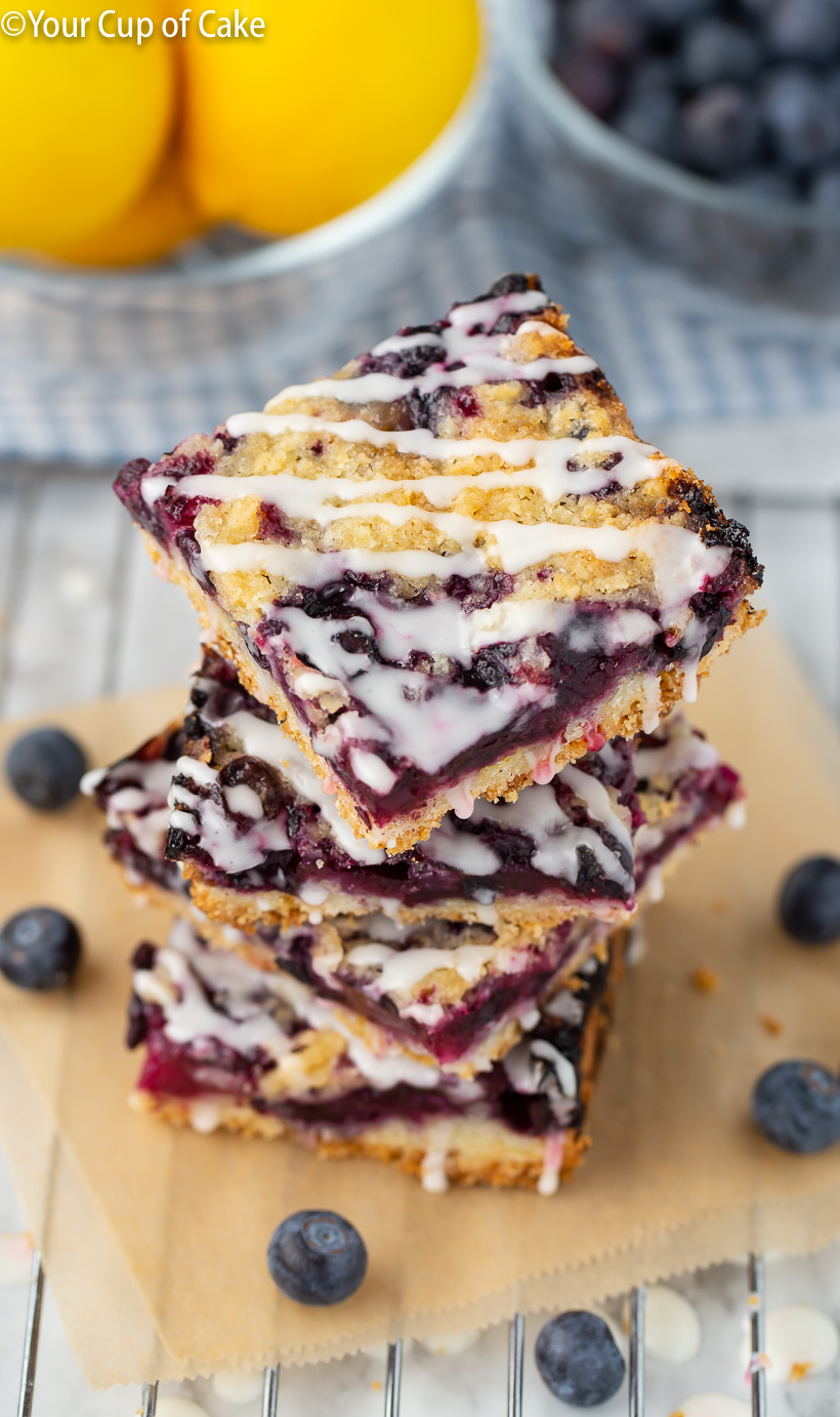 Blueberry lemon dessert! Blueberry Cobbler Bars