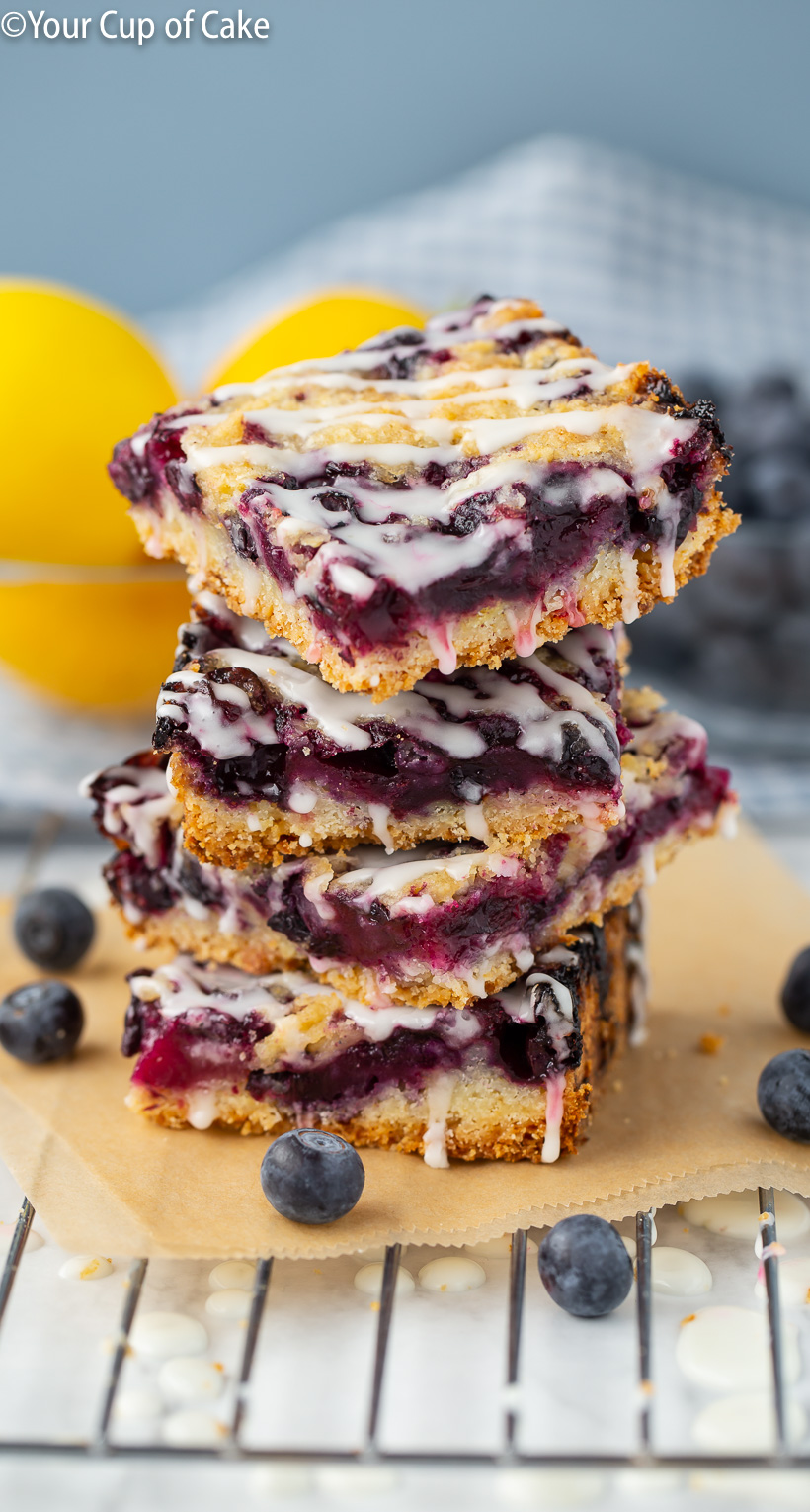 YUM! Love this summer dessert Blueberry Cobbler Bars