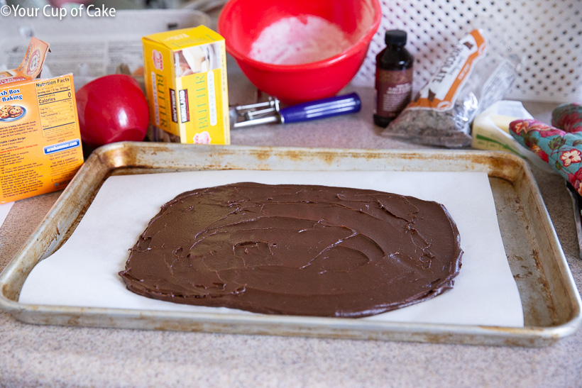 Baking Brownie Bark at Home