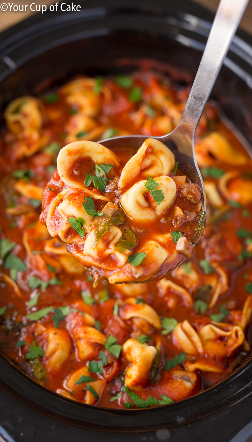 So OBSESSED with this crock pot recipe, Slow Cooker Lasagna Tortellini Soup