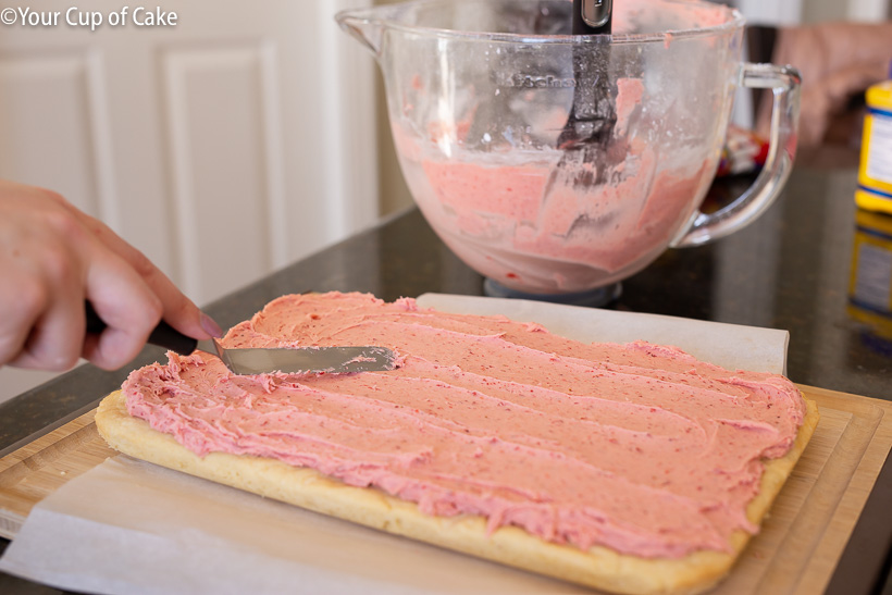 How to make Strawberry Sugar Cookie Bars