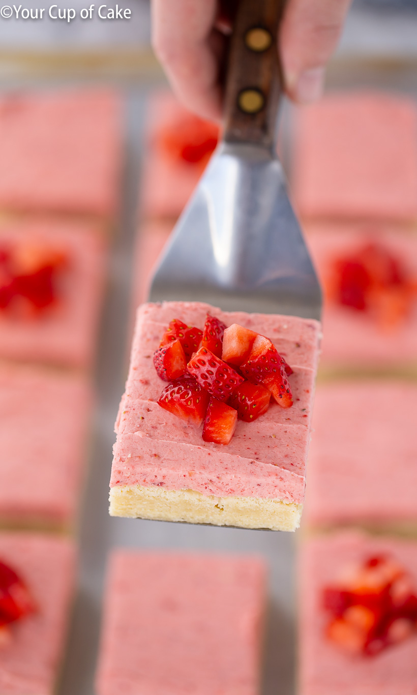 Strawberry Sugar Cookie Bars Your Cup Of Cake Bloglovin