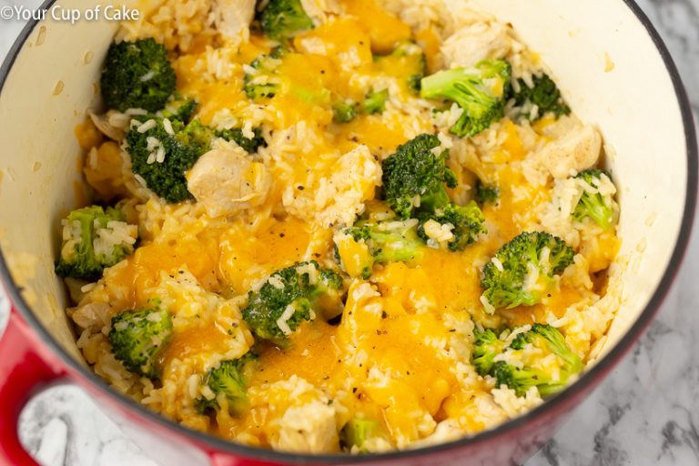 One Pot Cheesy Chicken Rice and Broccoli - Your Cup of Cake