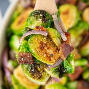 Easy recipe for Bacon Garlic Brussels Sprouts